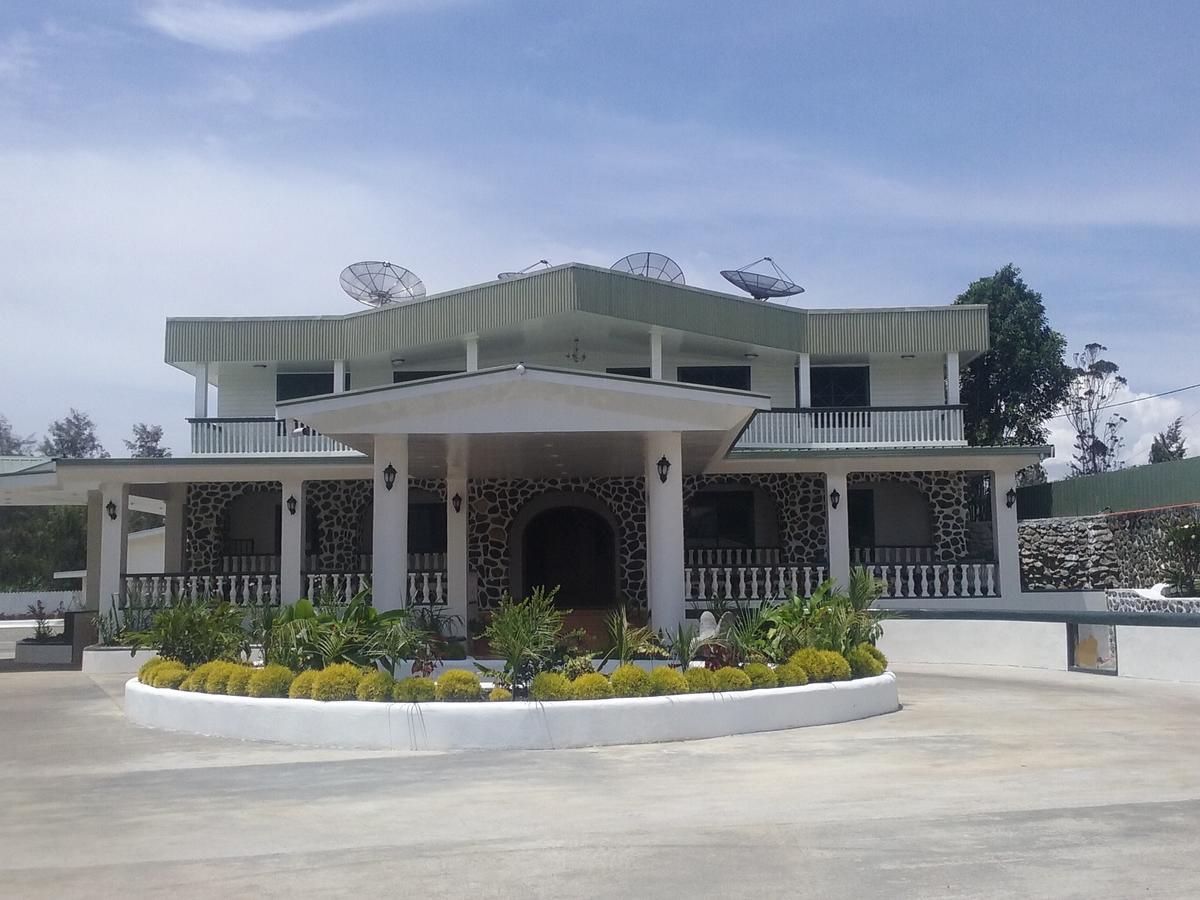 מאונט הייגן Mcroyal Hotel מראה חיצוני תמונה
